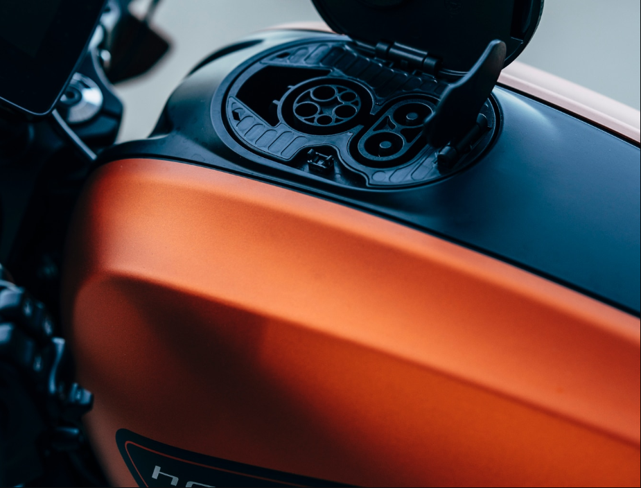 Electric outlet to charge the 2020 HD LiveWire